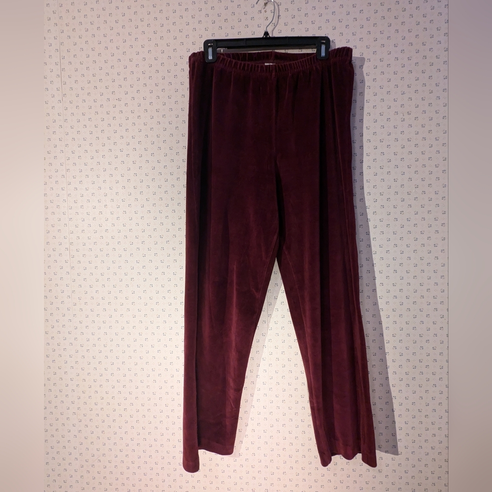 Burgundy Velvet Size M Pants Croft & Barrow Stretch Waist Holidays Winter Party